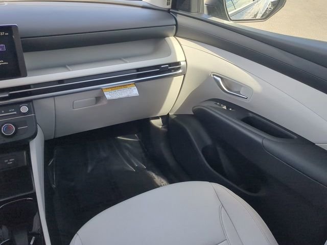 New 2025 Gray Hyundai SE FWD image 44