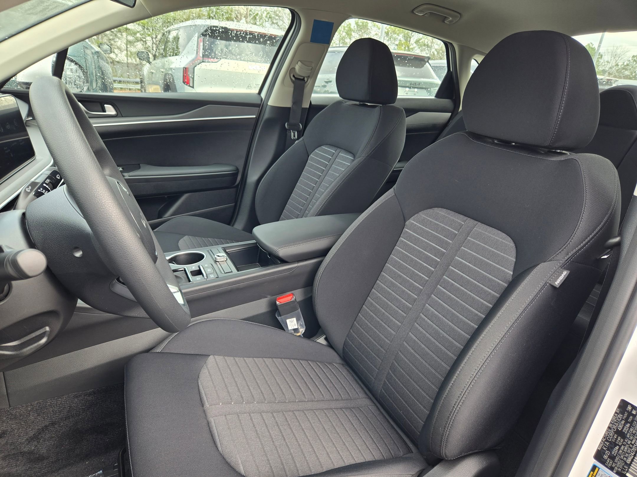 2026 Kia K5 LXS - Photo 22