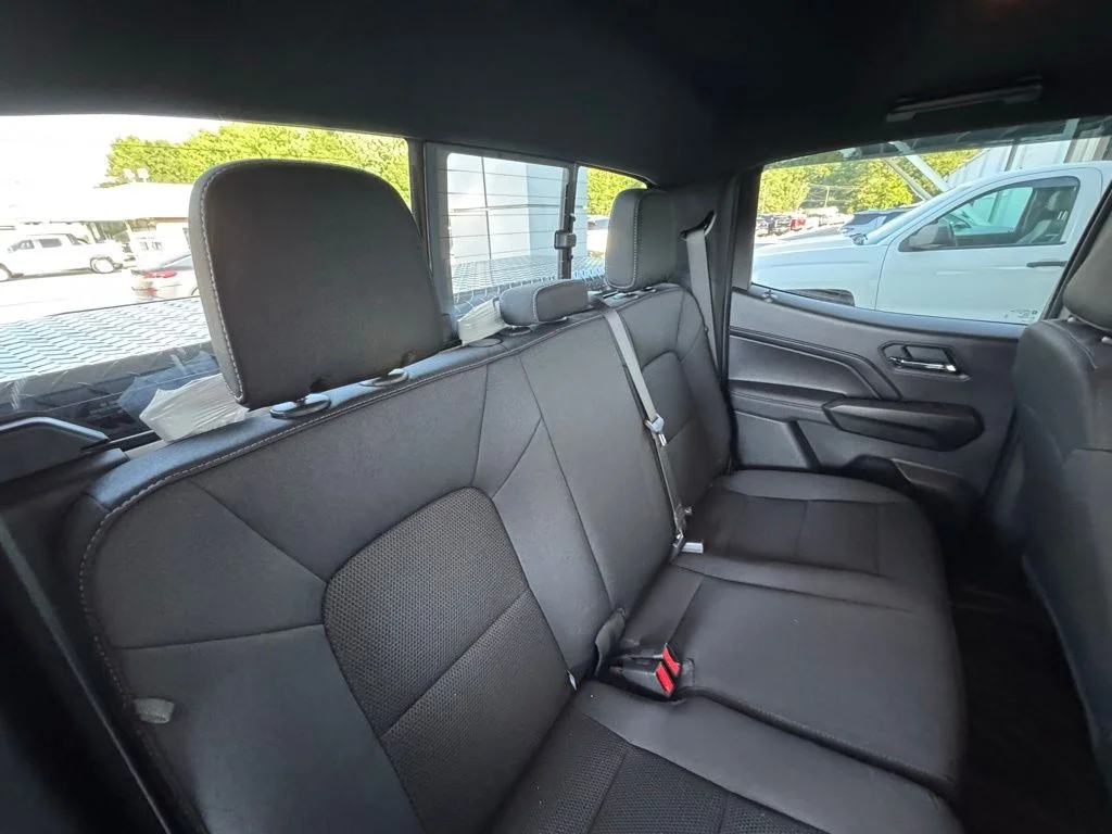 Used 2026 White Chevrolet LT image 24