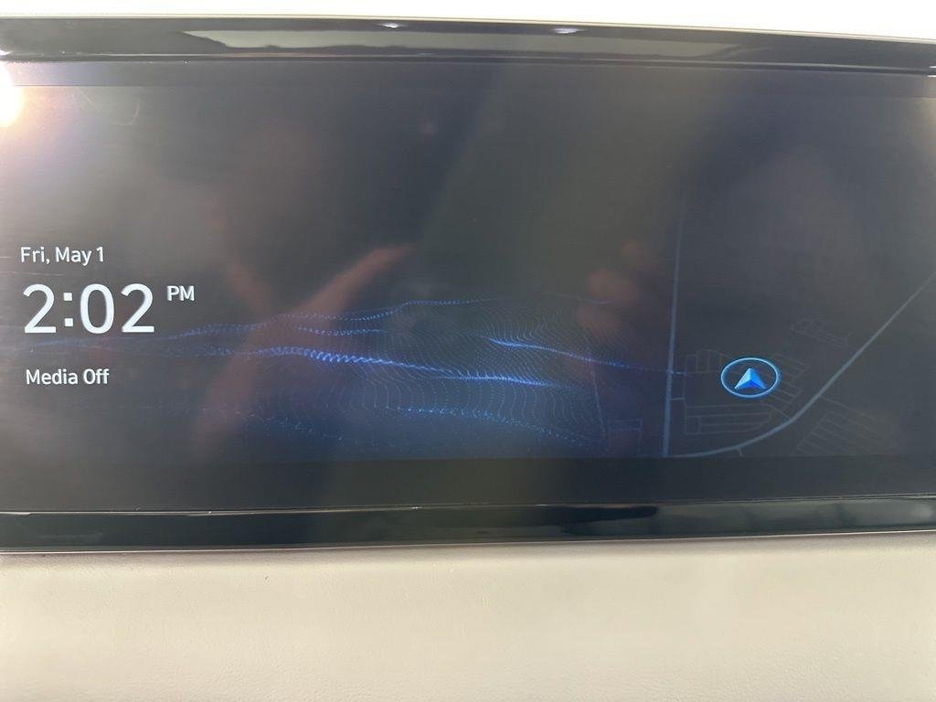 Used 2023 Typhoon Silver Hyundai SEL image 6