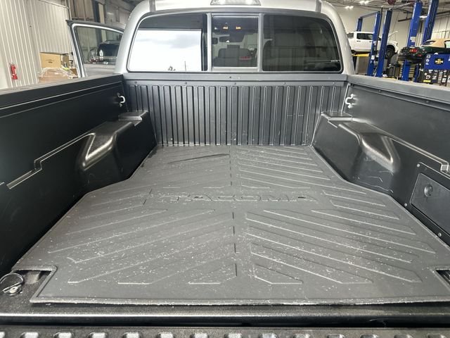 Used 2023 Silver Toyota SR image 26