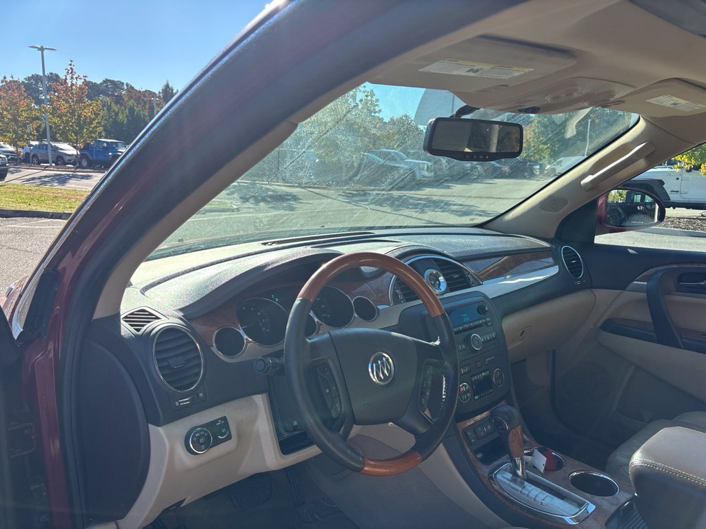 Used 2011  Buick CXL image 5