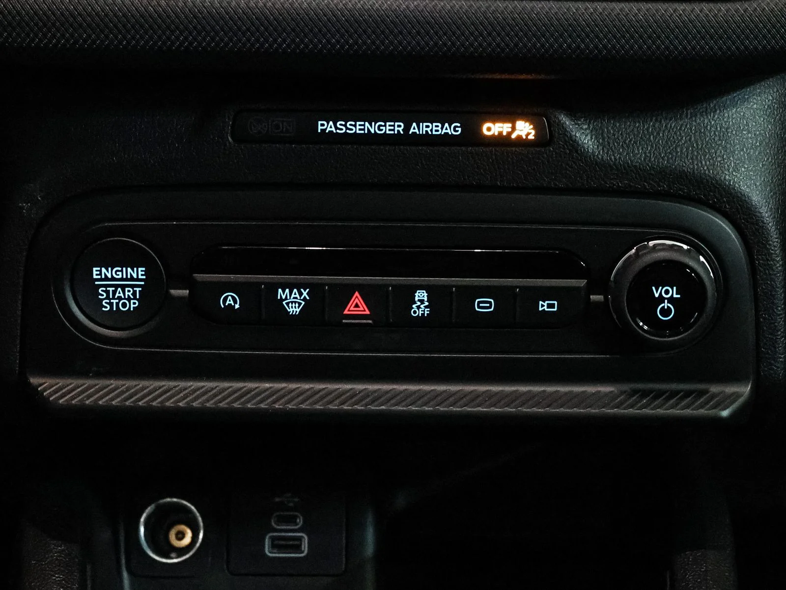 Used 2025 Oxford White Ford Big Bend® image 29