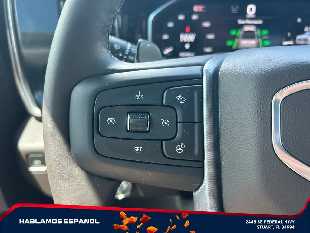 Used 2024 White Frost Tricoat GMC SLT image 20