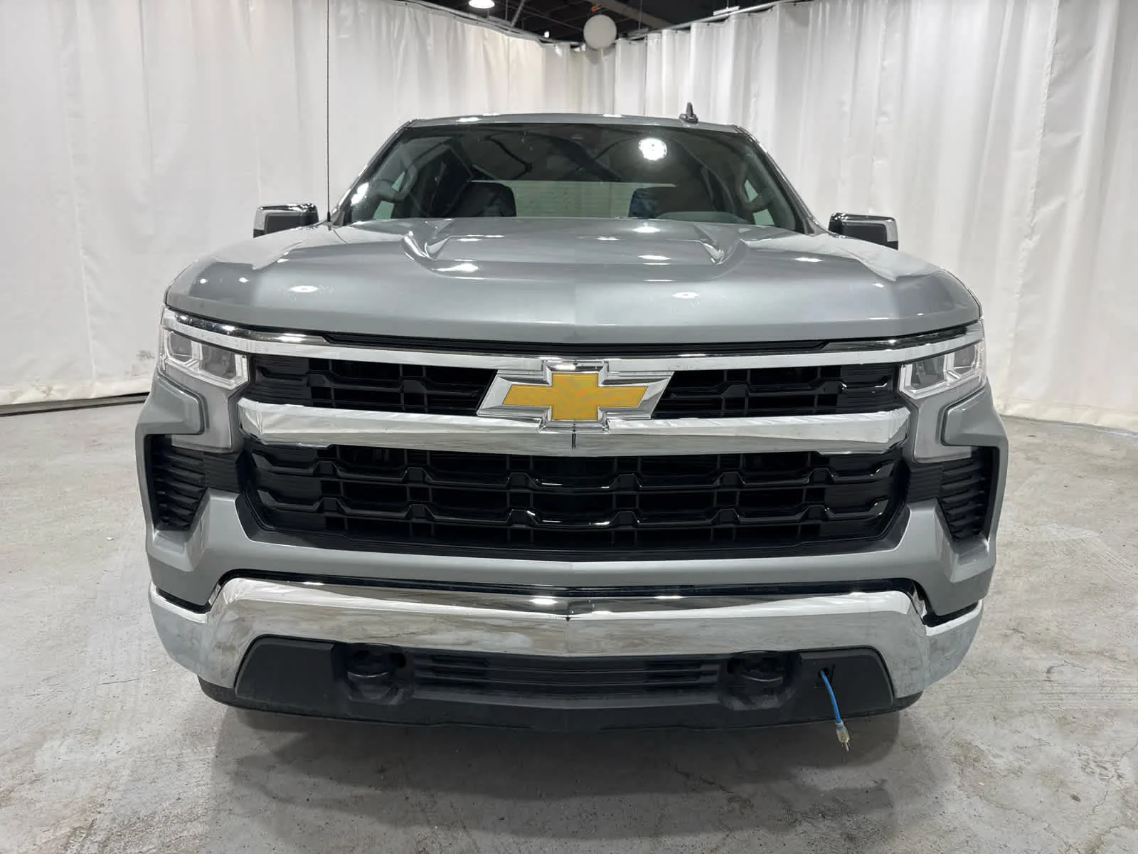 Used 2024 Sterling Gray Metallic Chevrolet LT image 8