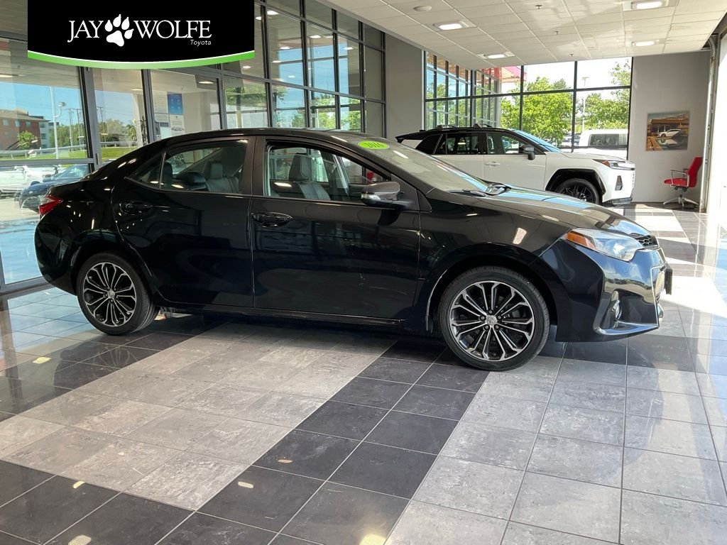 2016 Toyota Corolla S Plus AT's photo