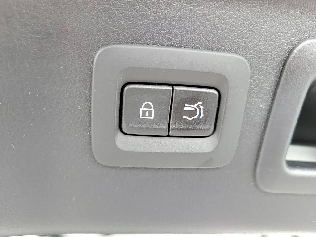 2026 Mazda CX-90 3.3 Turbo Select, photo 9 of 12