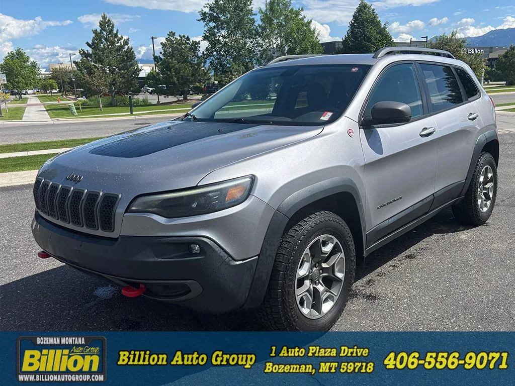Used 2019 Billet Silver Metallic Clearcoat Jeep Trailhawk image 1