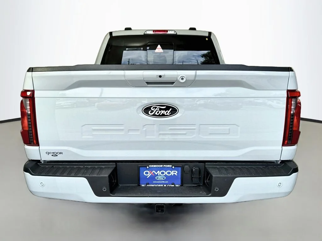 New 2026 Avalanche Ford XLT image 6