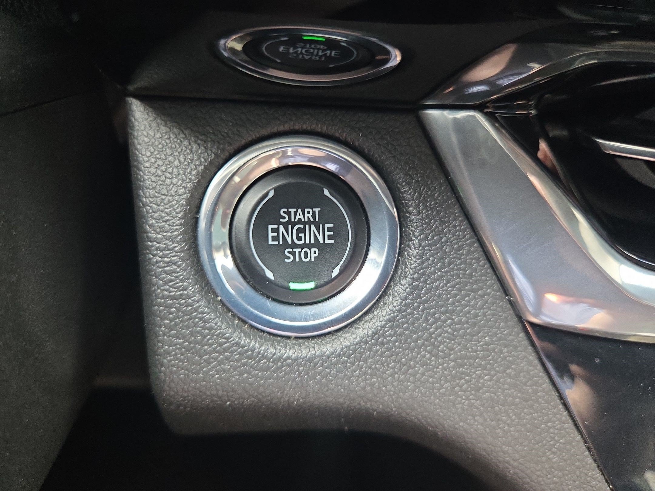 Used 2024 Summit White Buick Sport Touring image 23