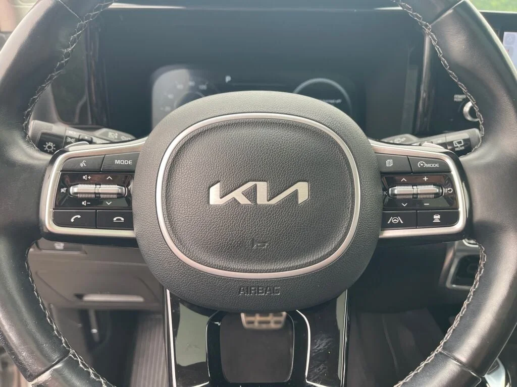 Certified Used 2022 Wolf Gray Kia SX Prestige image 19