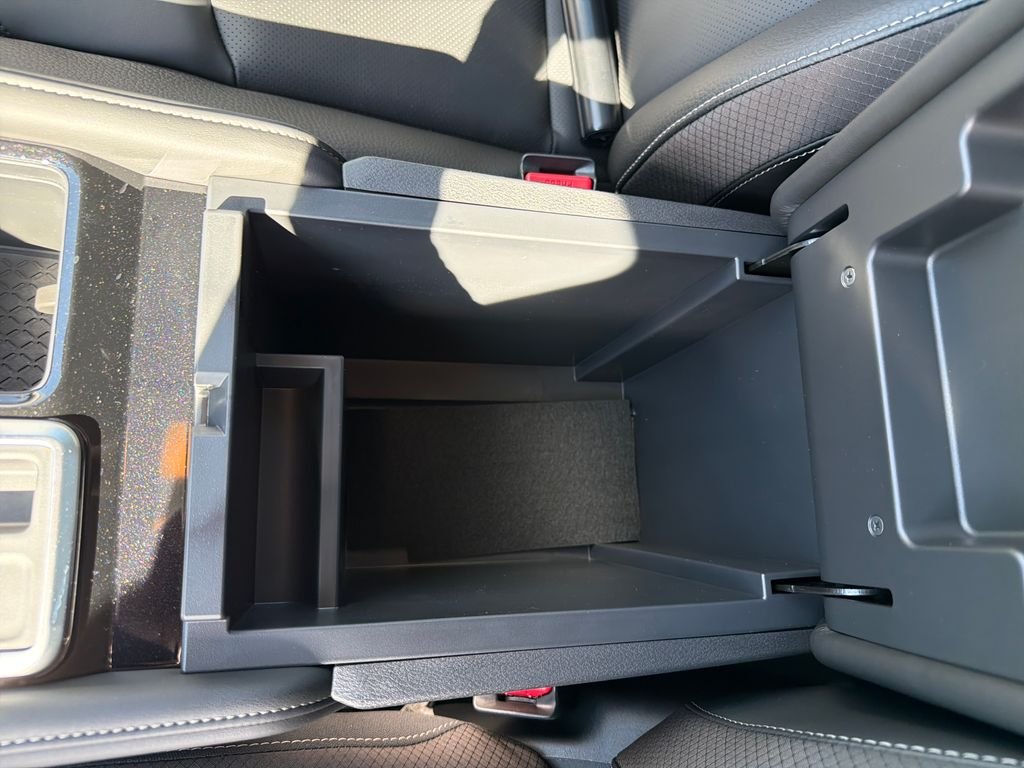 New 2026 Nissan Pathfinder SL 4D Sport Utility