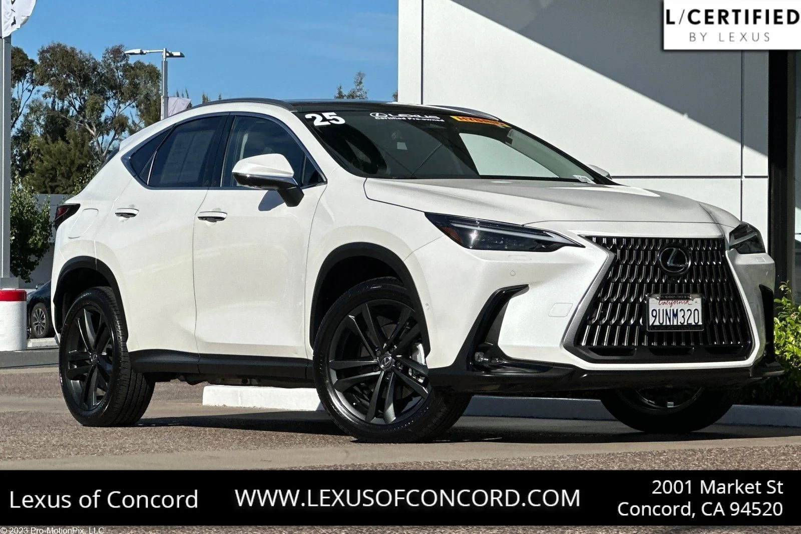 2025 Lexus NX 450h+ 450+ Luxury AWD's photo