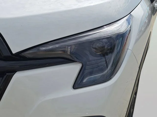Used 2023 White Subaru Onyx Edition Limited image 6