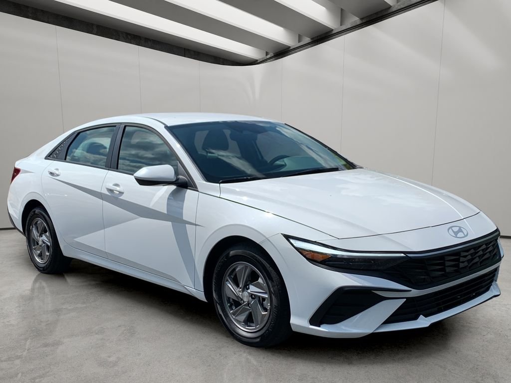 2026 Hyundai Elantra SE - Photo 7