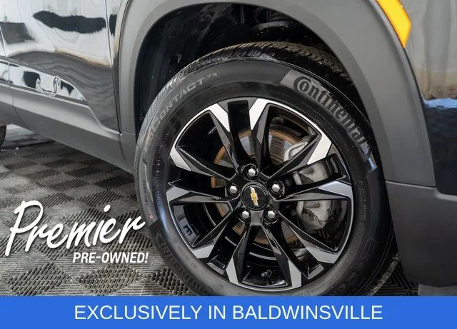 Used 2023 Black Chevrolet LT image 8
