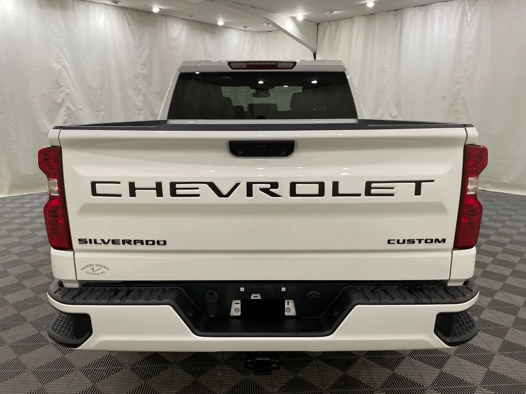 Used 2024 Summit White Chevrolet Custom image 6