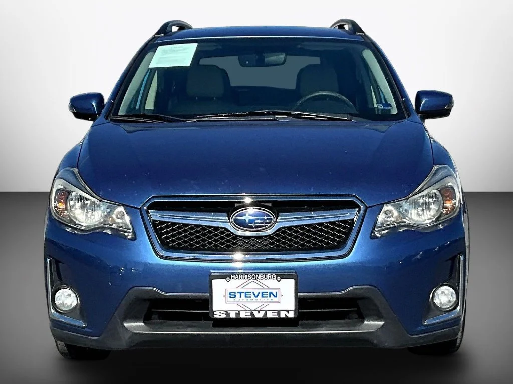 Used 2017 Blue Subaru 2.0i Limited image 2