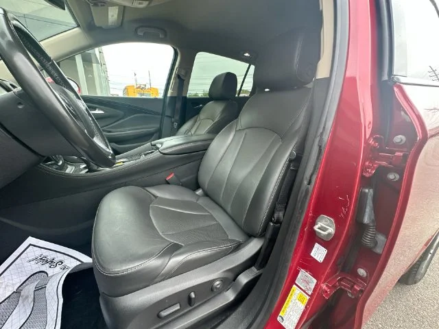 Used 2017 Red Buick Essence image 14