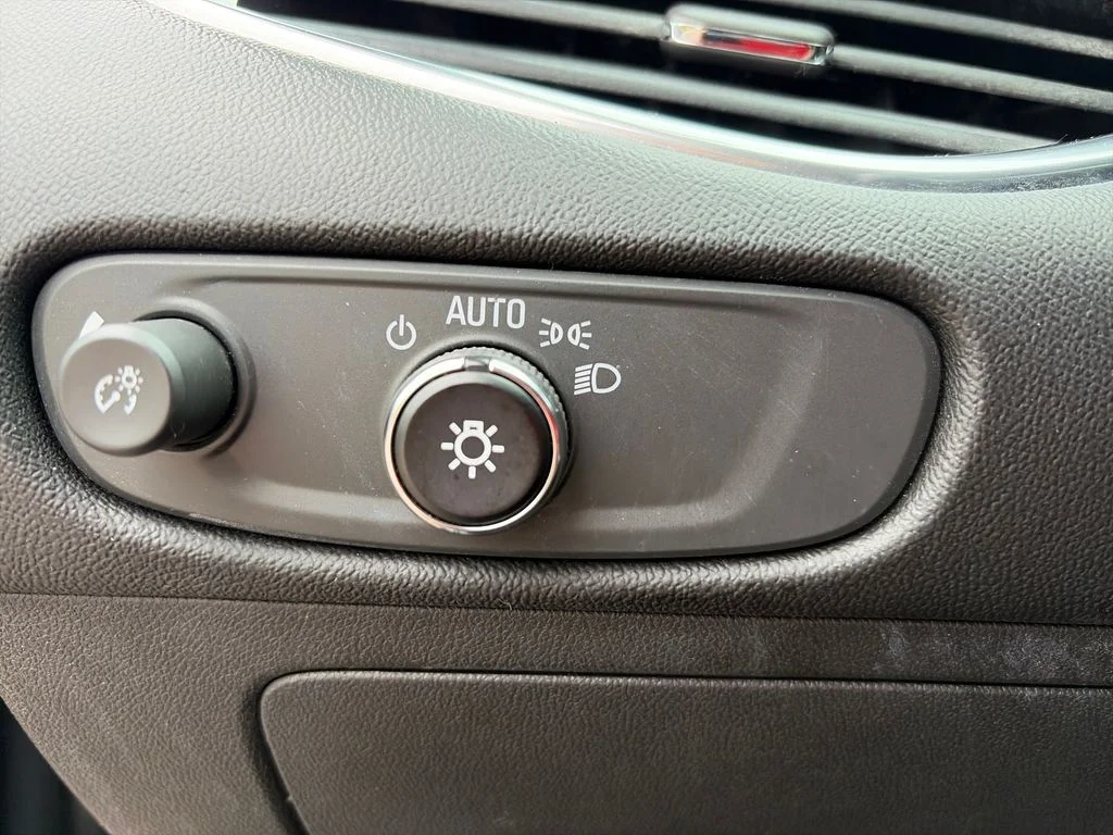 Used 2017 Gray Chevrolet LT image 38