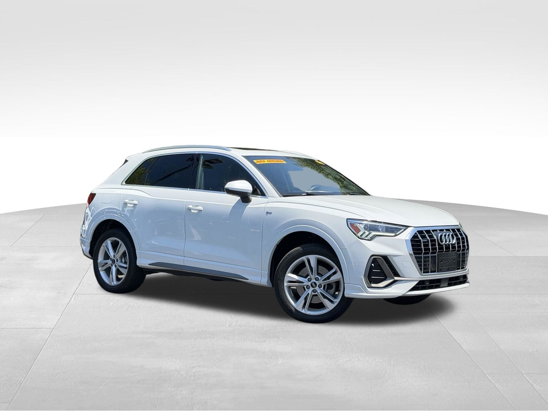 2022 Audi Q3 45 TFSI S Line Premium Plus quattro's photo
