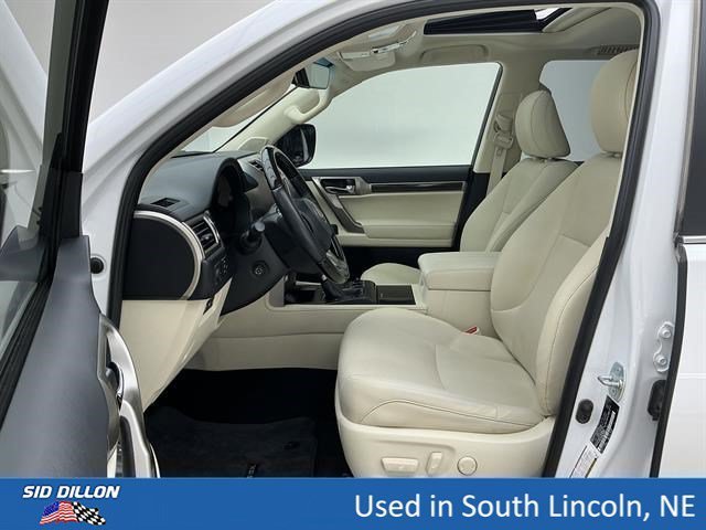 Used 2021 Starfire Pearl Lexus GX 460 Premium image 16