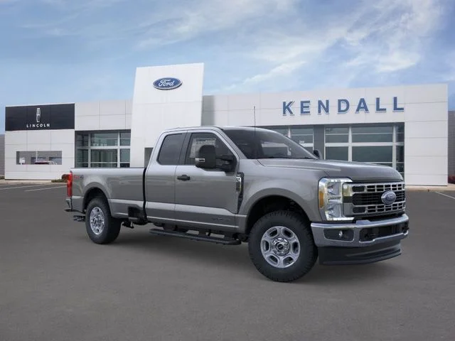 New 2026 Gray Metallic Ford XLT image 7