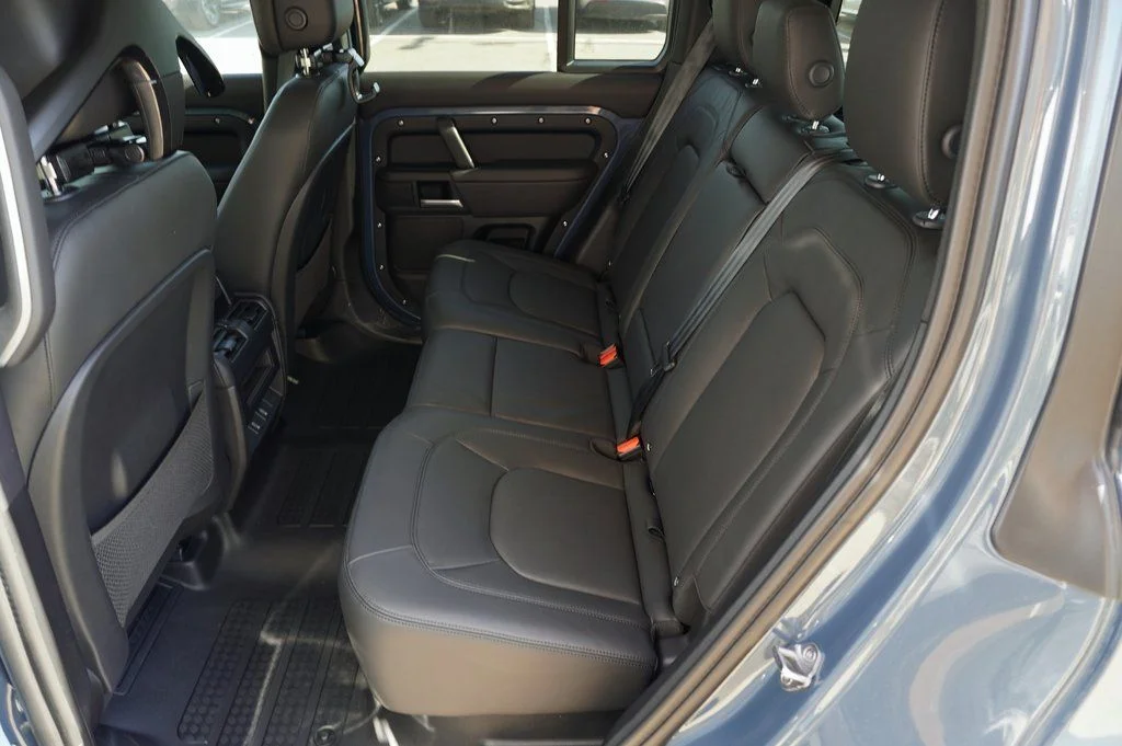 Certified Used 2026 Blue Land Rover X-Dynamic SE image 30
