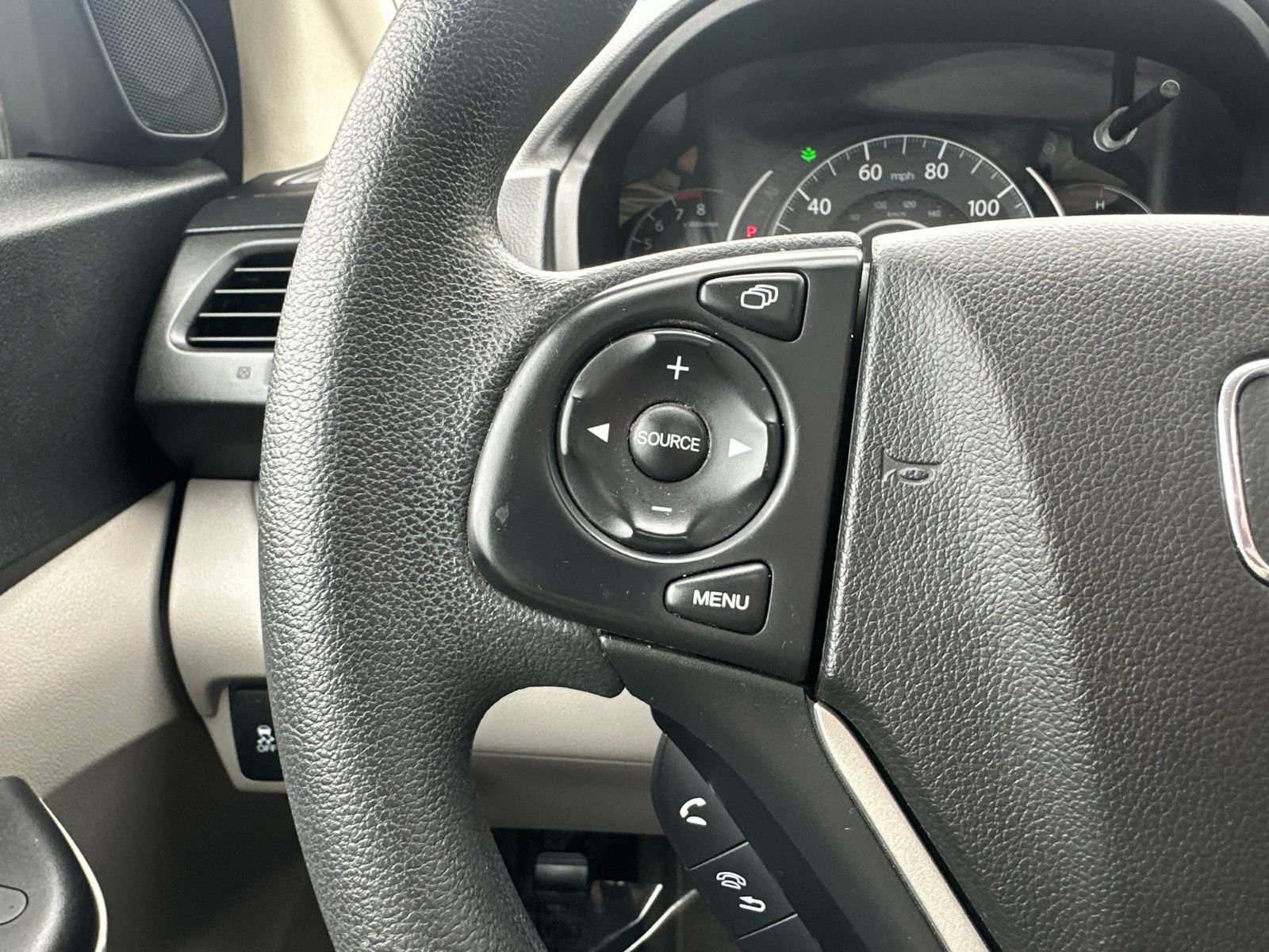 Used 2014  Honda EX image 45