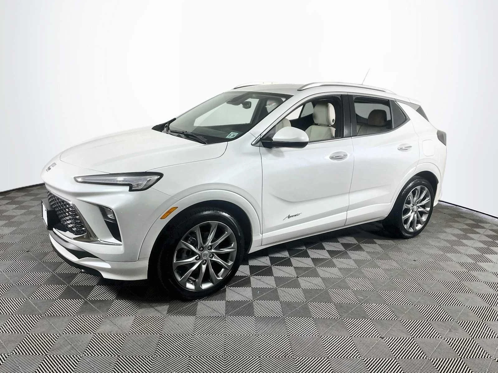 2024 Buick Encore GX Avenir