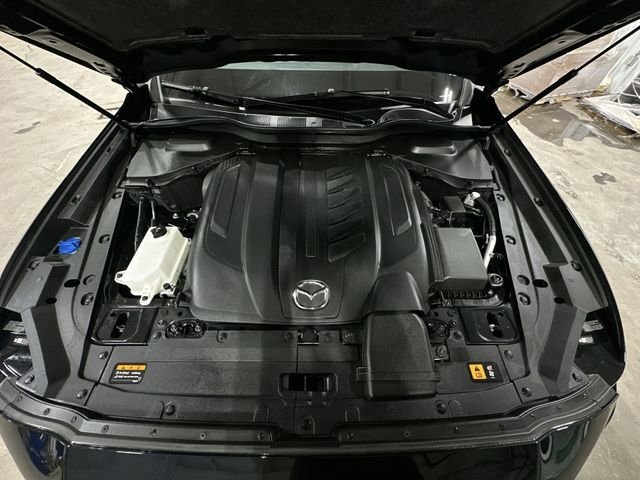 Used 2025 Black Mazda 3.3 Turbo Select image 22