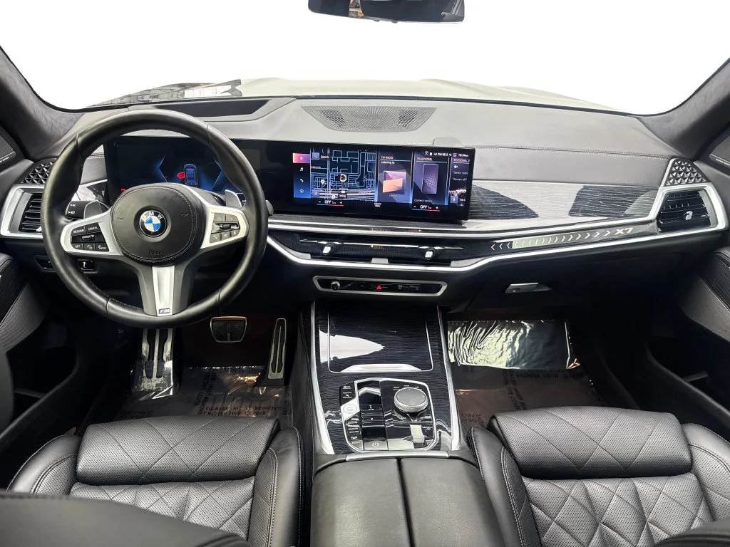 Used 2023 Black BMW xDrive40i image 59