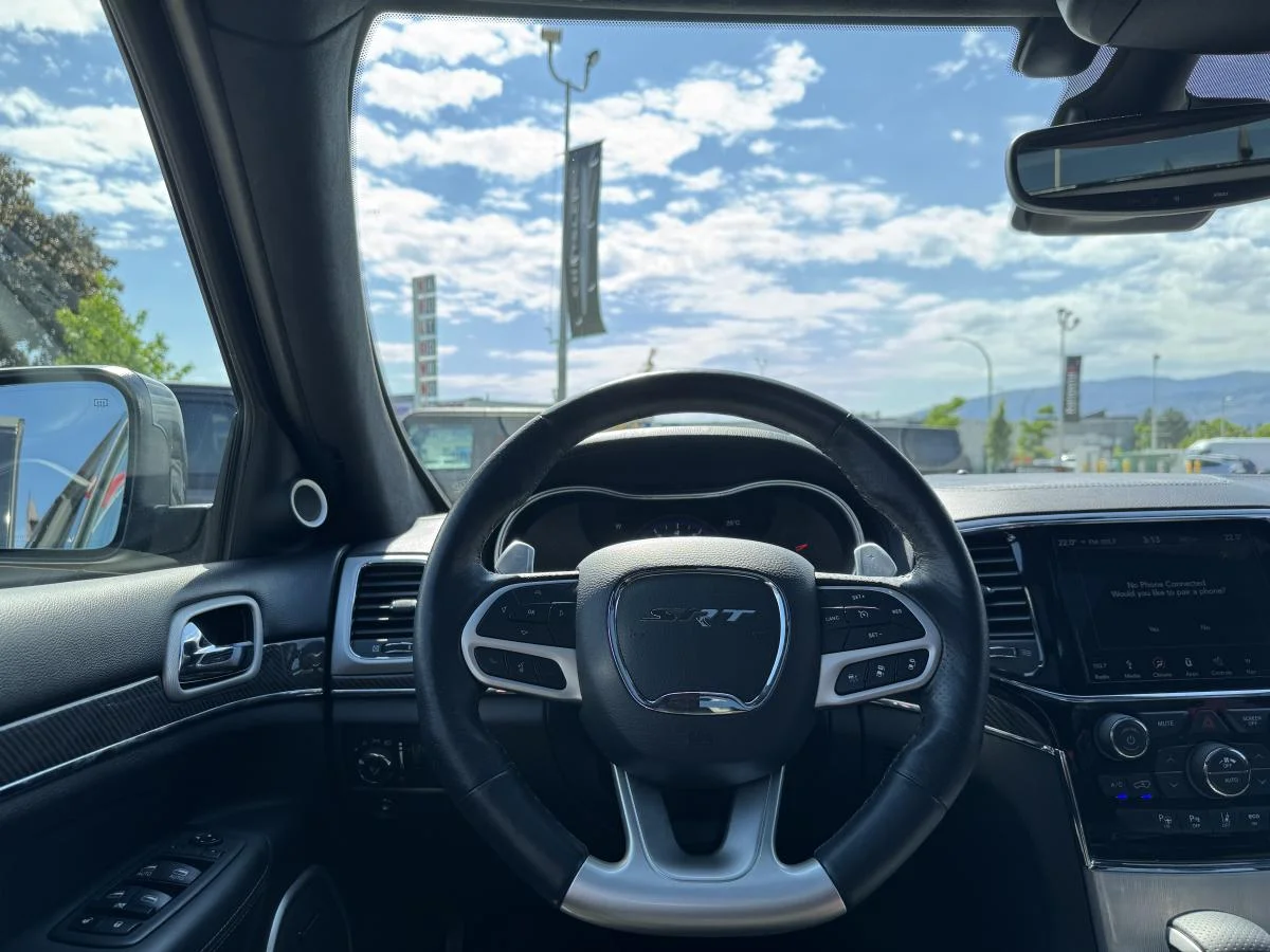 Used 2019 Grey Jeep SRT image 13