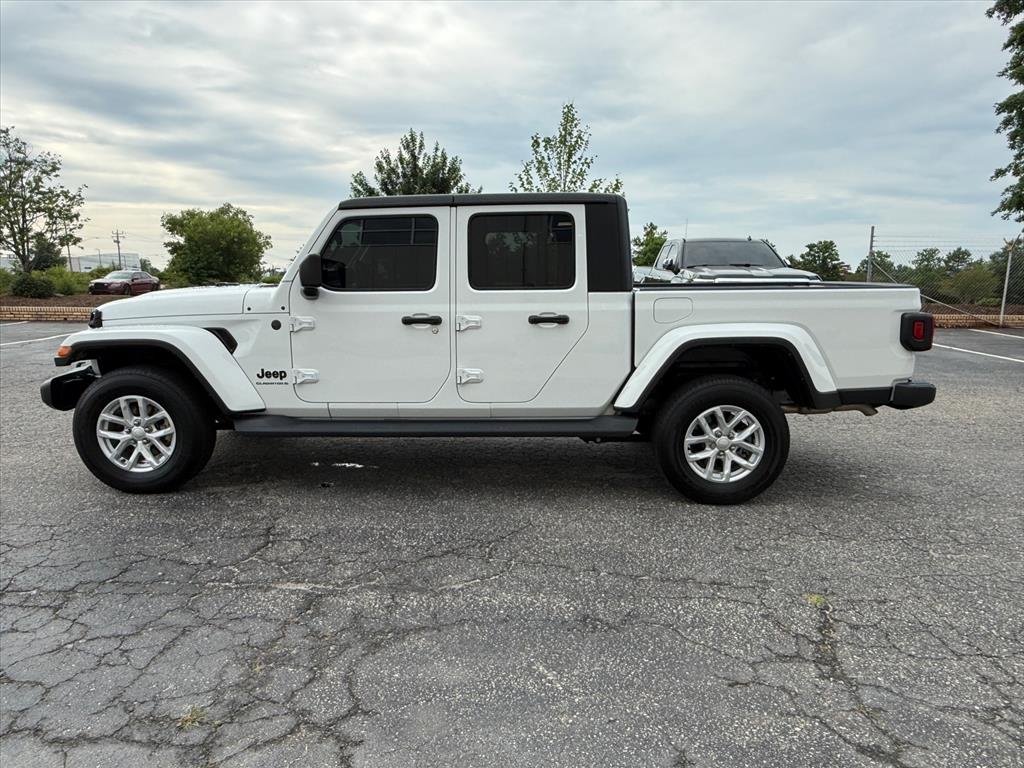 Used 2023 Bright White Clear Coat Jeep Sport S image 6