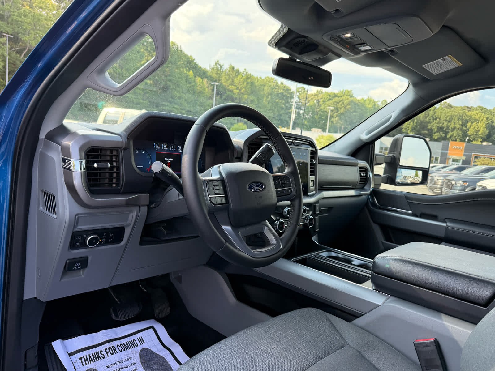 Used 2024 Atlas Blue Metallic Ford XLT image 16