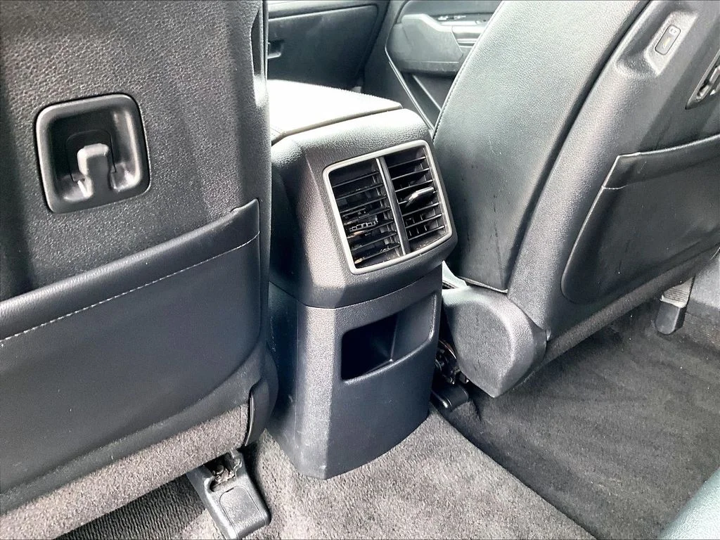 Used 2025 White Kia EX image 33