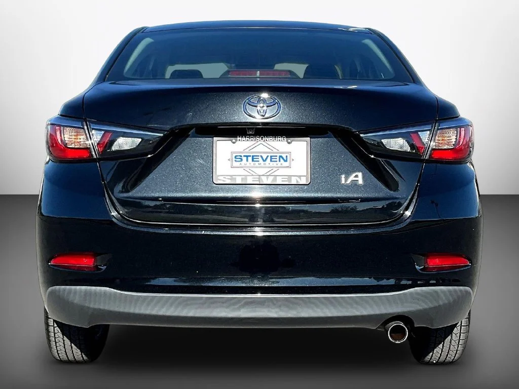 Used 2017 Stealth Toyota Base image 5