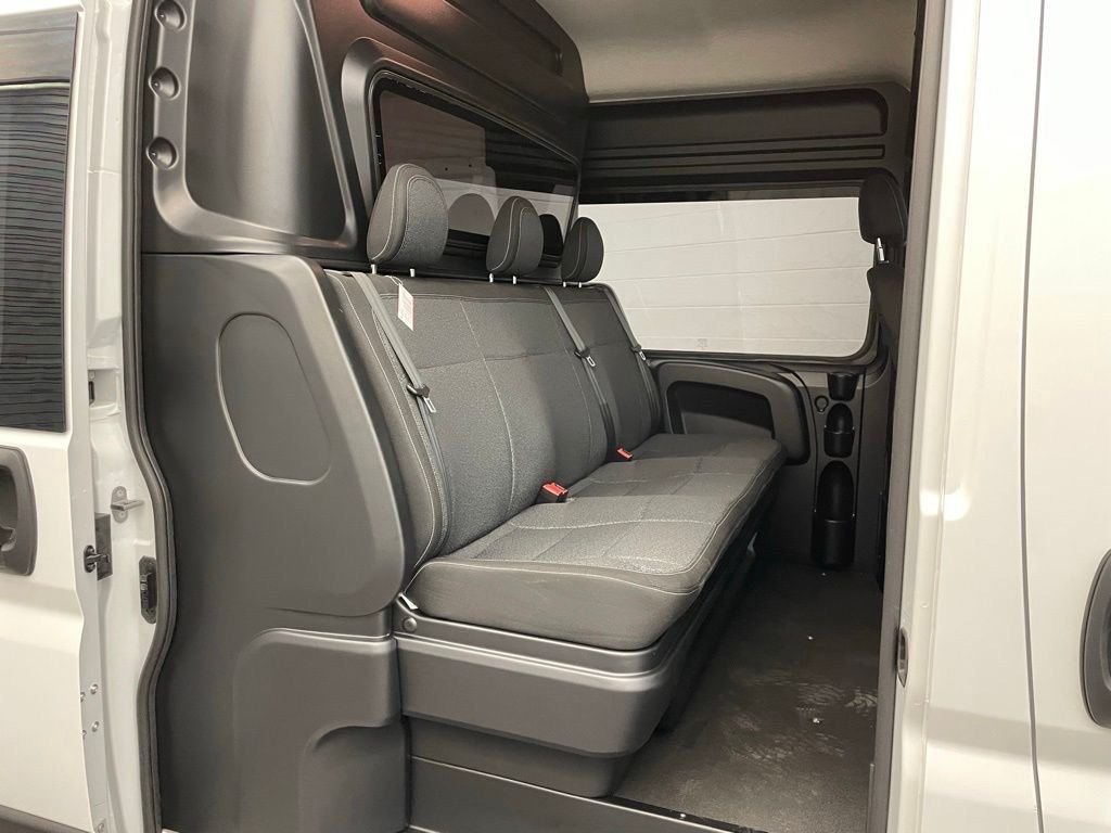 New 2026 Bright White Clear-Coat Exterior Paint RAM  image 16