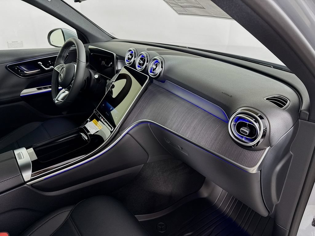 New 2026 Cirrus Silver Metallic Mercedes-Benz GLC 300 image 60