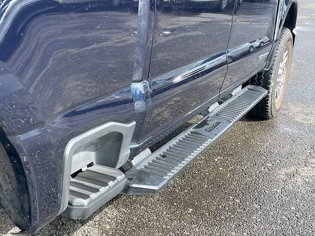 Used 2025 Blue Ford XL image 18