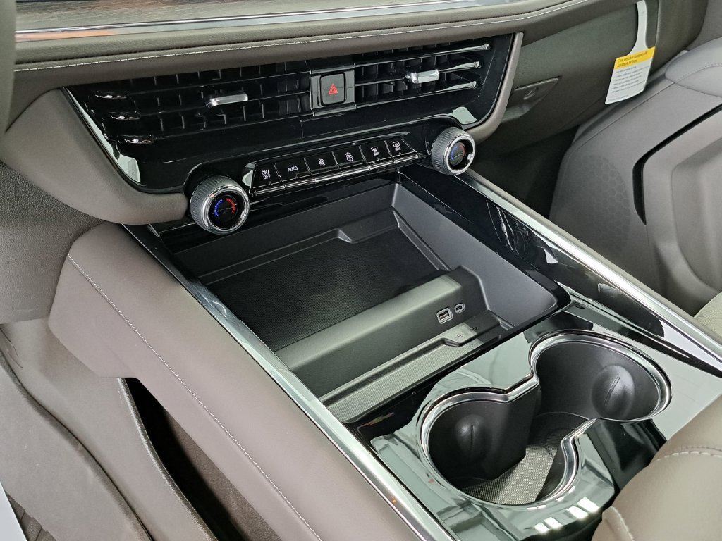 2026 Chevrolet Tahoe LS - Photo 11