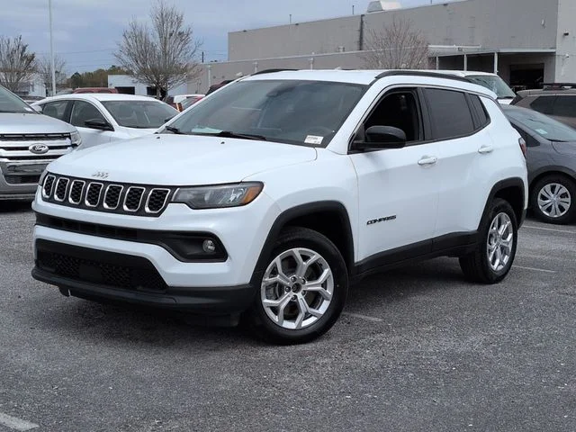 2024 Jeep Compass Latitude 4X4's photo