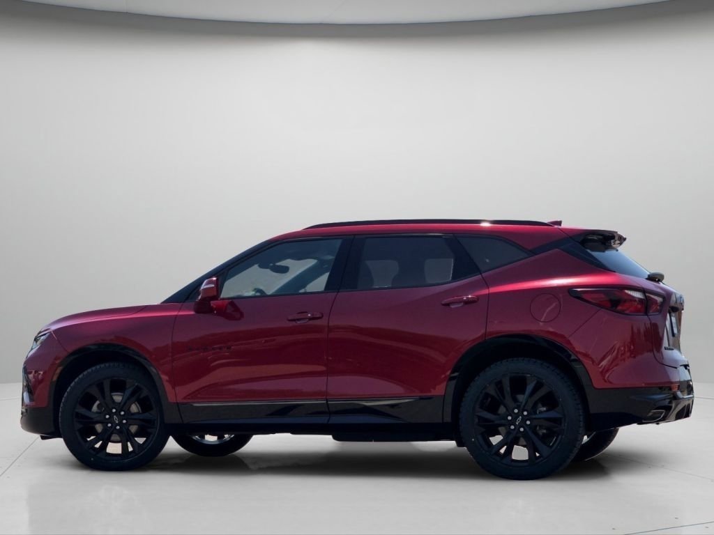 Used 2019 Cajun Red Tintcoat Chevrolet RS image 23