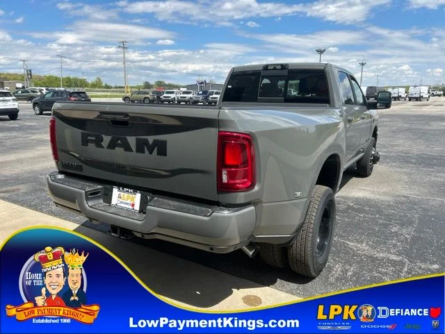 New 2026 Ceramic Gray Clear-Coat Exterior Paint RAM LARAMIE image 3