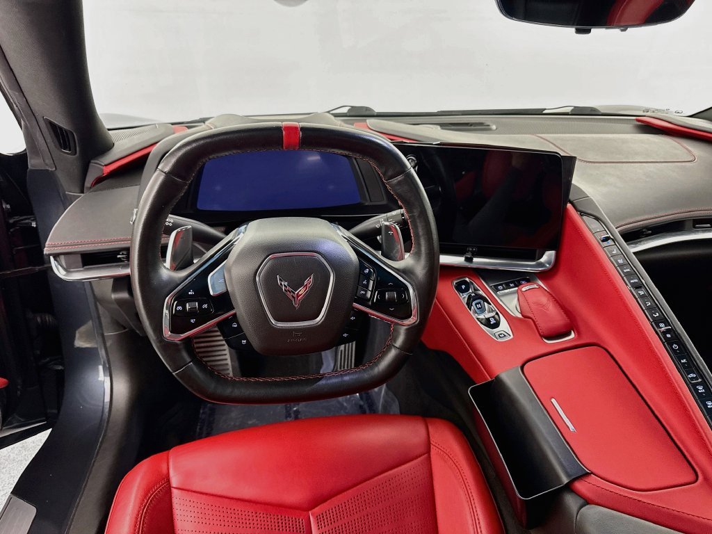 Used 2020 Gray Chevrolet Stingray image 23