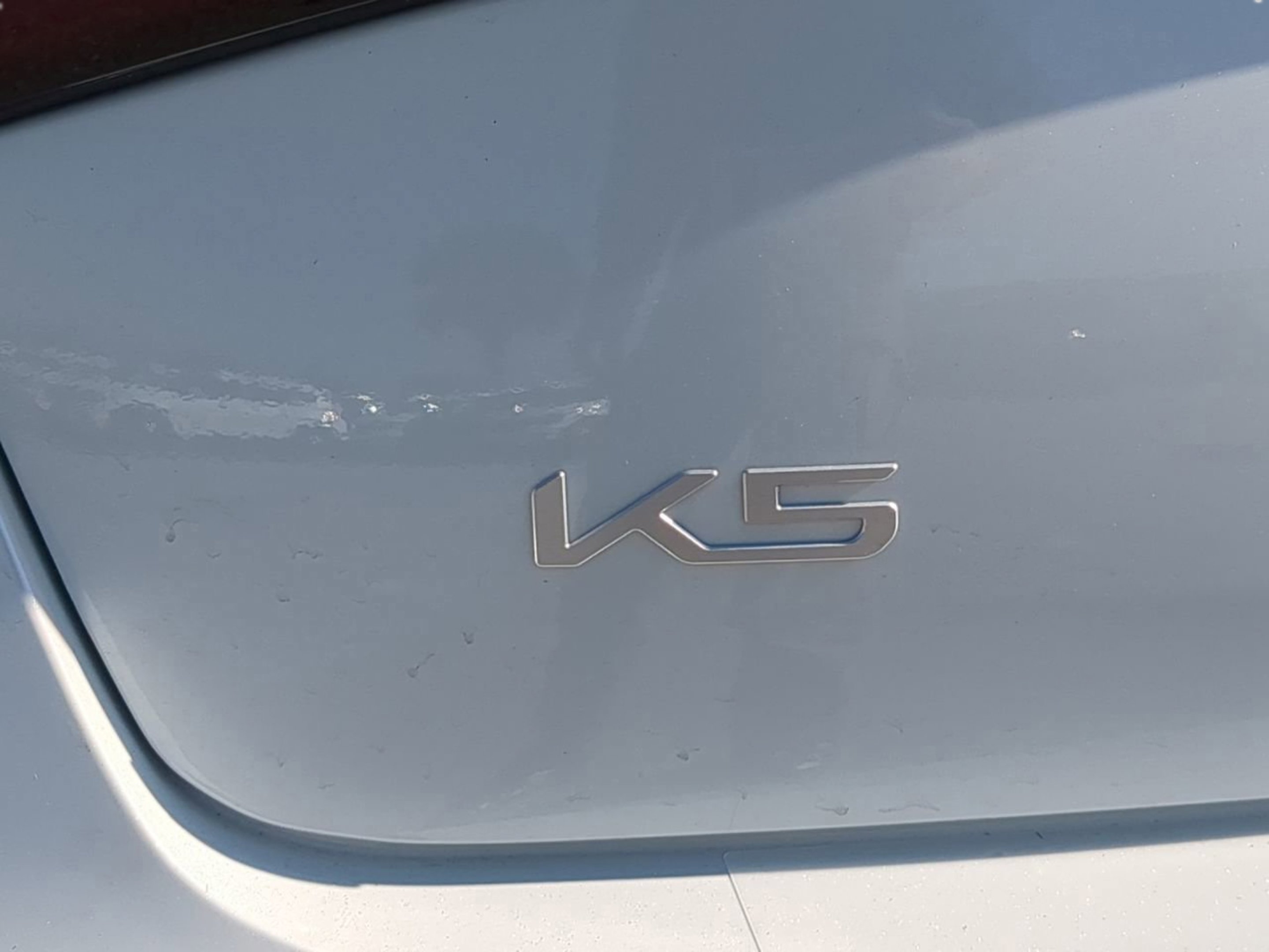 New 2026 Snow White Pearl Kia LXS FWD image 28