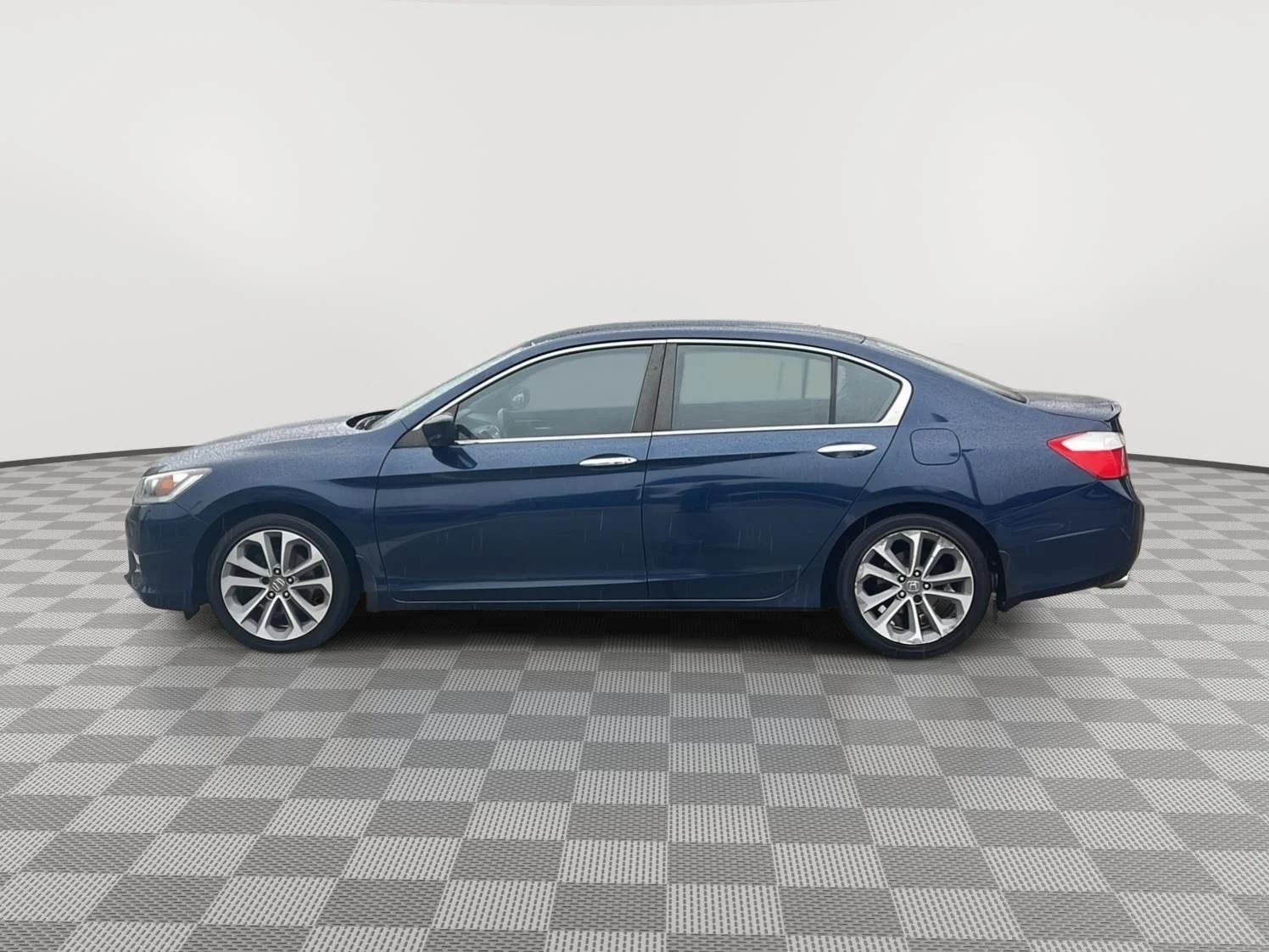Used 2014 Obsidian Blue Pearl Honda Sport image 8