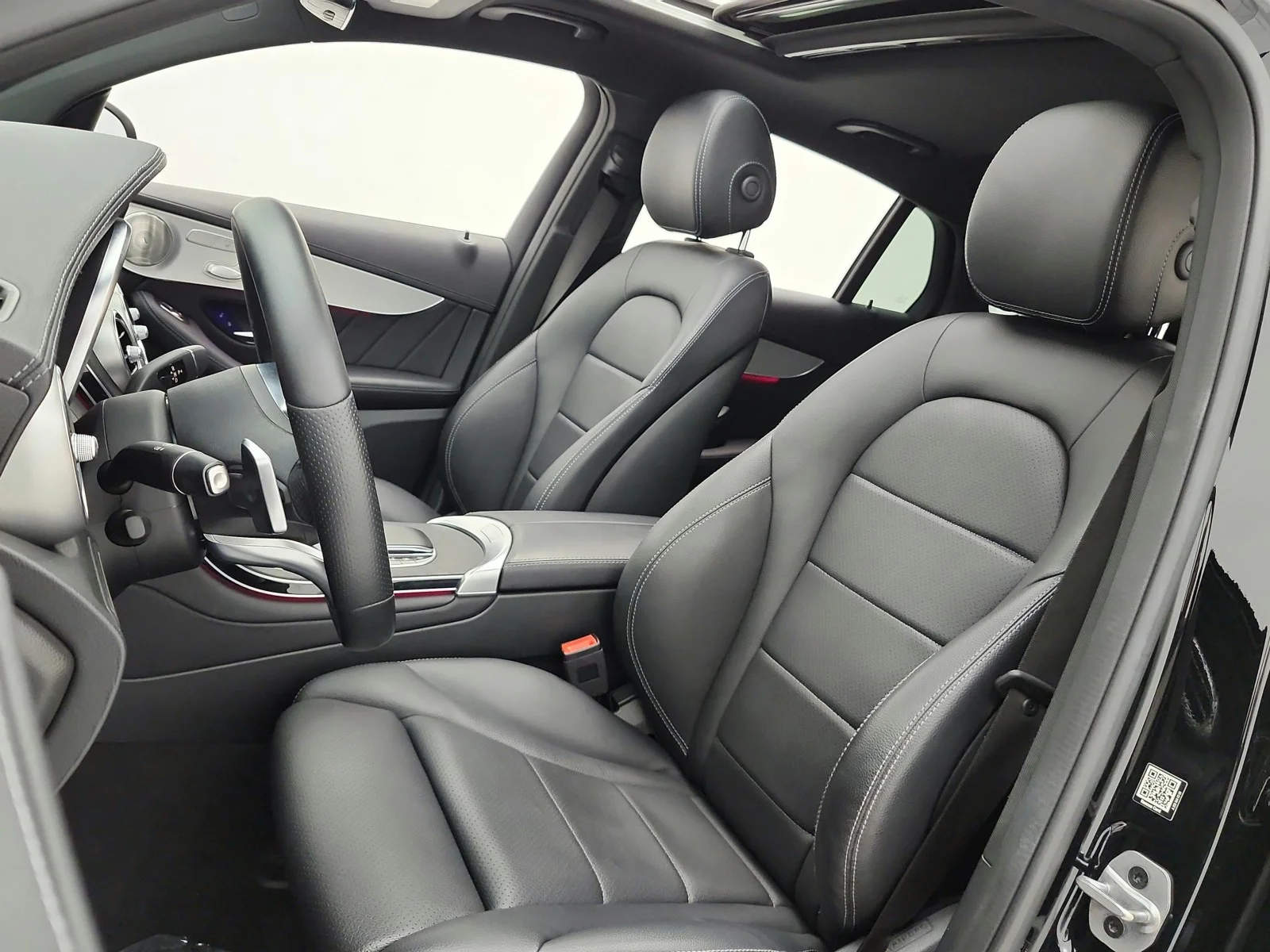 Used 2023 Black Mercedes-Benz GLC 300 4MATIC® Coupe image 10