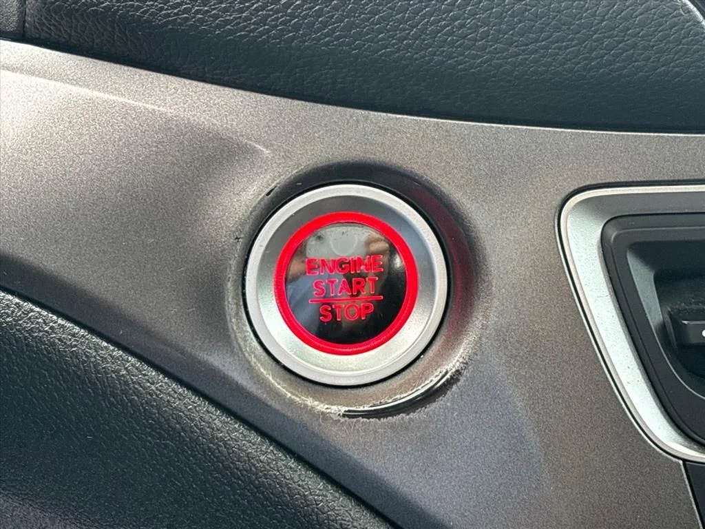 Used 2016  Honda EX-L image 35