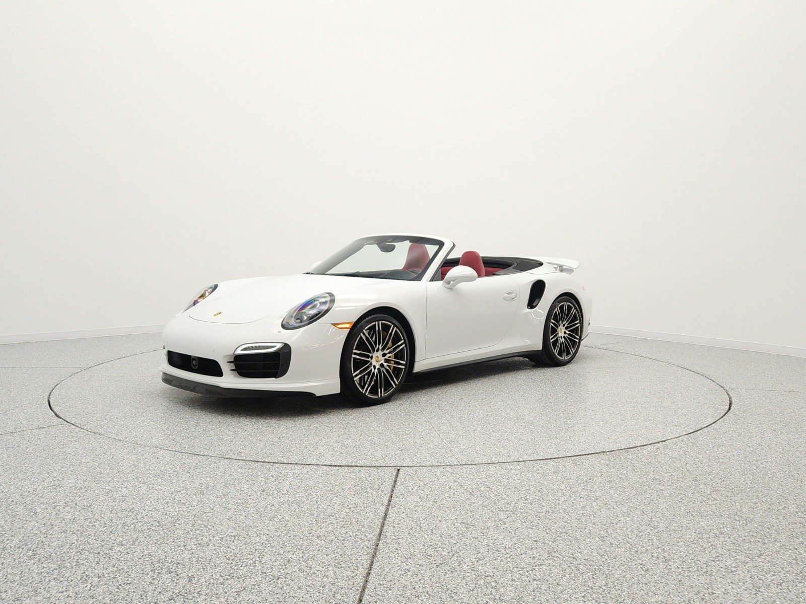 2016 Porsche 911 Turbo S Cabriolet's photo